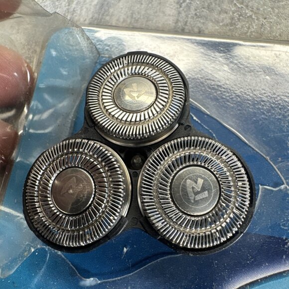 Remington MicroFlex Replacement Heads and Cutters SP-16 NOS Open Box New - Picture 5 of 7